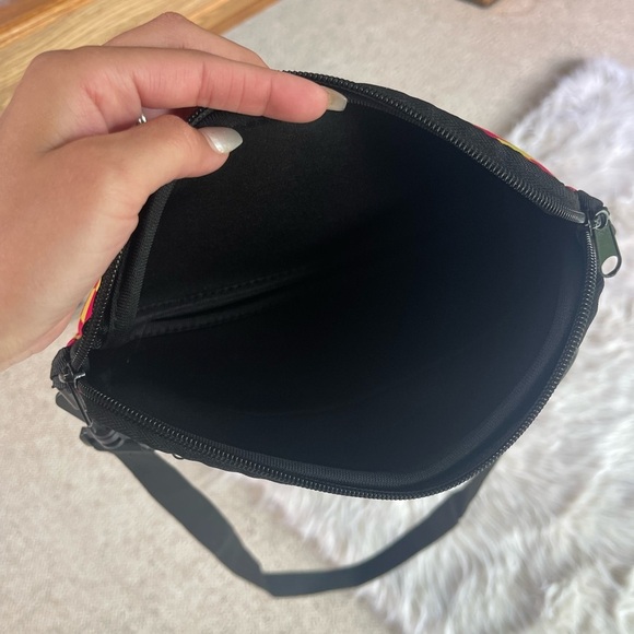 SP Silicon Power Retro Checkerboard Cross Body Purse - Picture 5 of 7